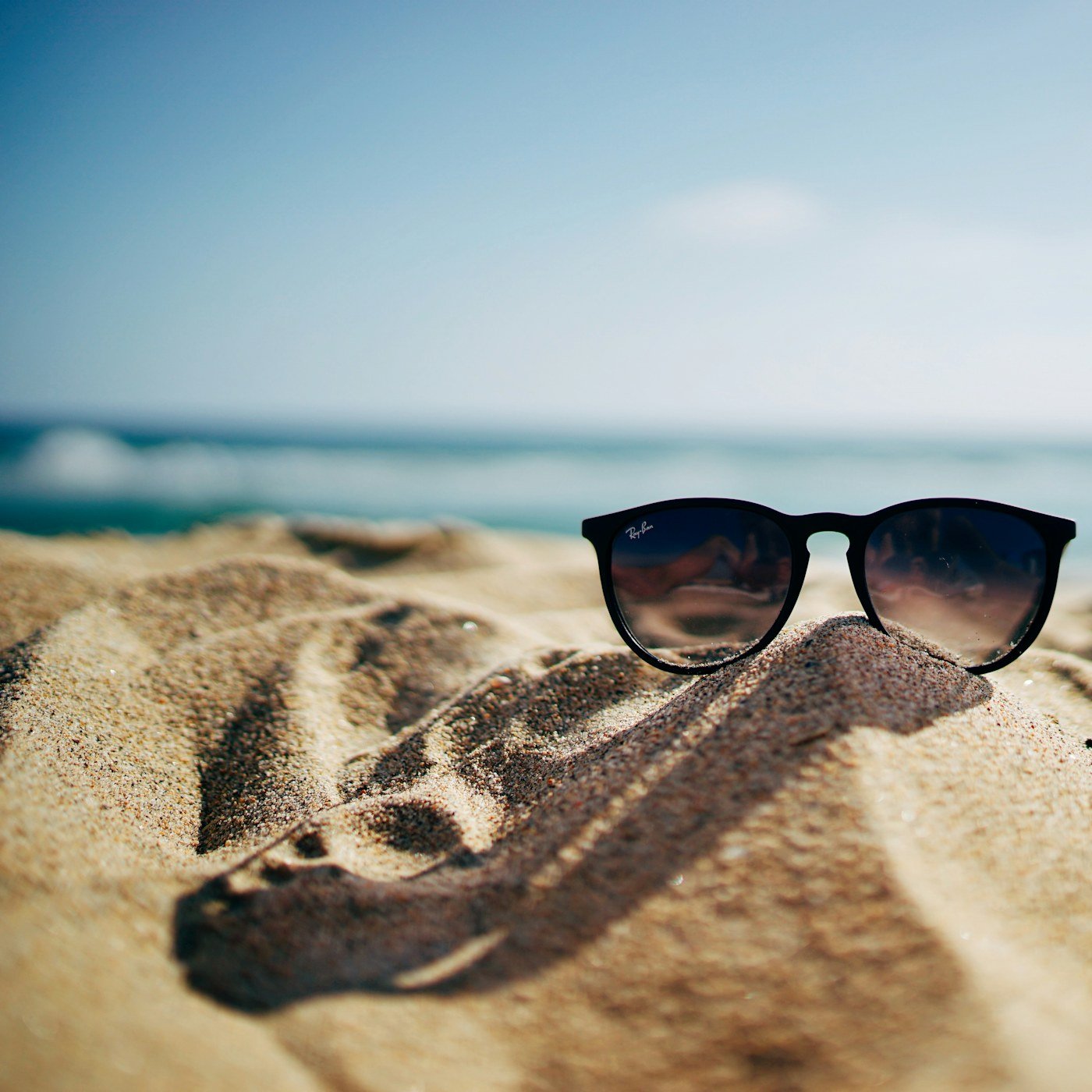 Lentes de Sol Wayfarer Clásicos Lentes de Sol Wayfarer Clásicos — Velaro