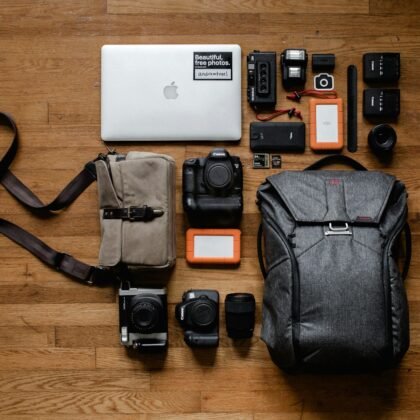 Mochila Rígida para Cámara y Laptop — Velaro