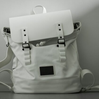 Mochila Urbana Impermeable 25L — Velaro
