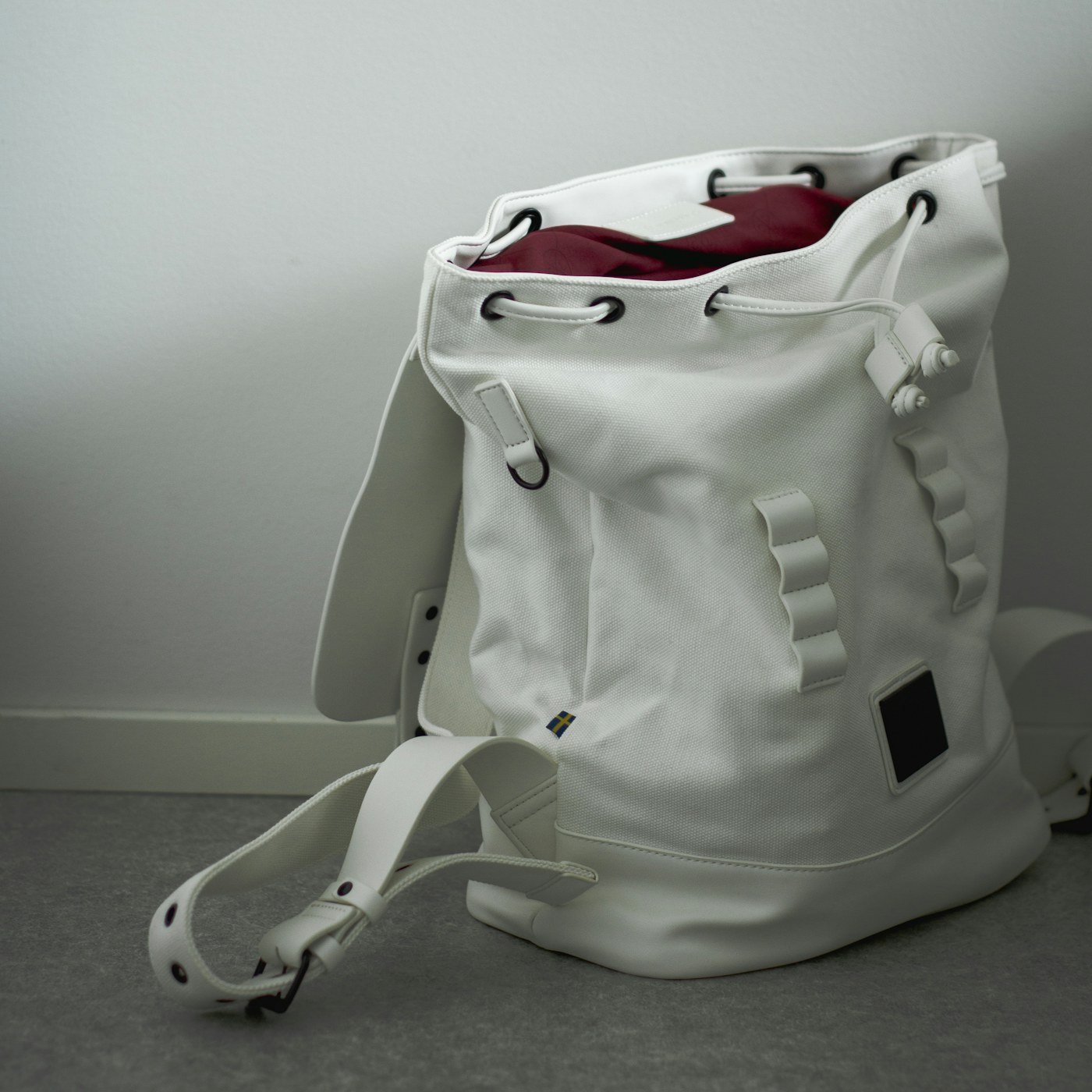 Mochila Urbana Impermeable 25L — Velaro